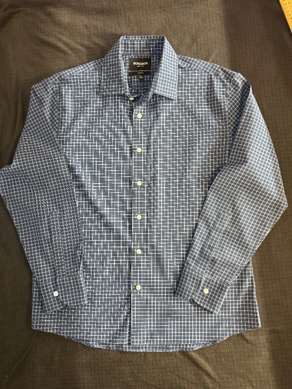 Bonobos Desk to Dinner shirt. Tailored Fit. Blue. Large